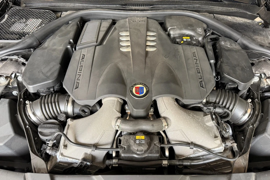 2022 BMW Alpina B7 - Image 7 of 7