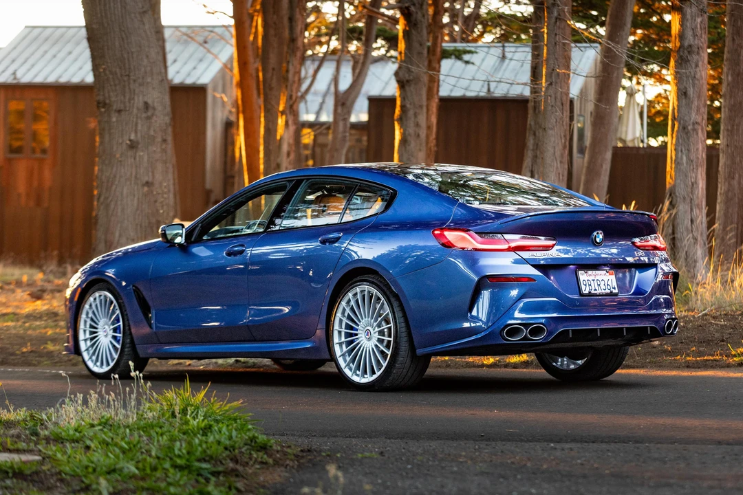 2022 BMW Alpina B8 - Image 28 of 31