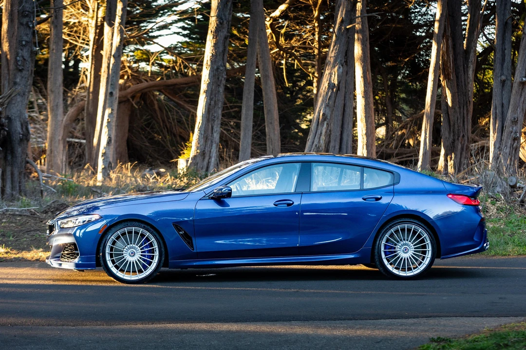 2022 BMW Alpina B8 - Image 22 of 31