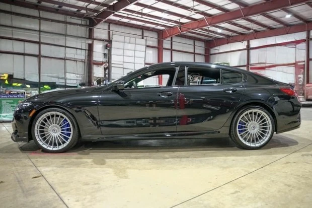 2022 BMW Alpina B8 - Image 3 of 8
