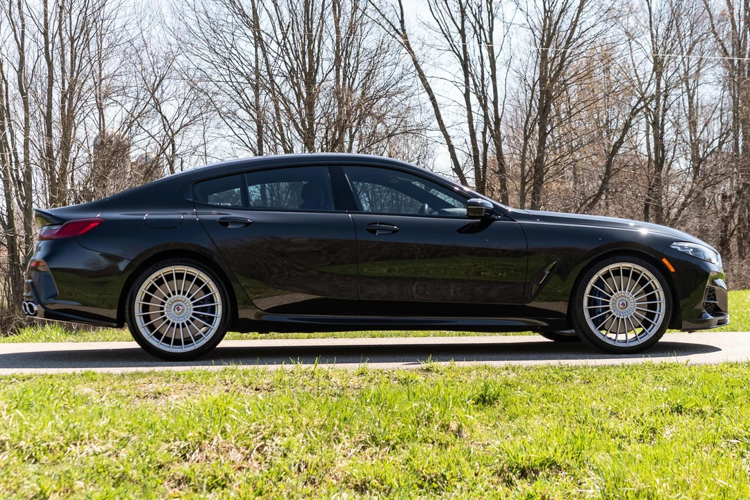 2022 BMW Alpina B8 - Image 3 of 31