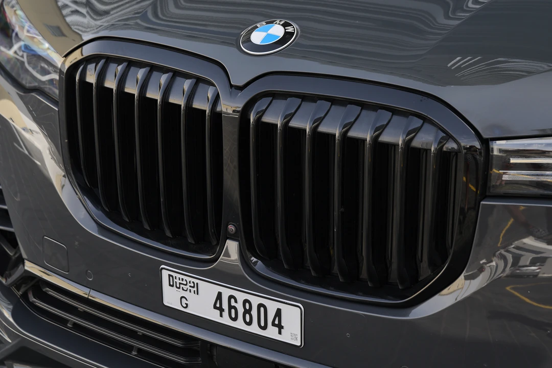 2022 BMW Alpina XB7 - Image 24 of 31