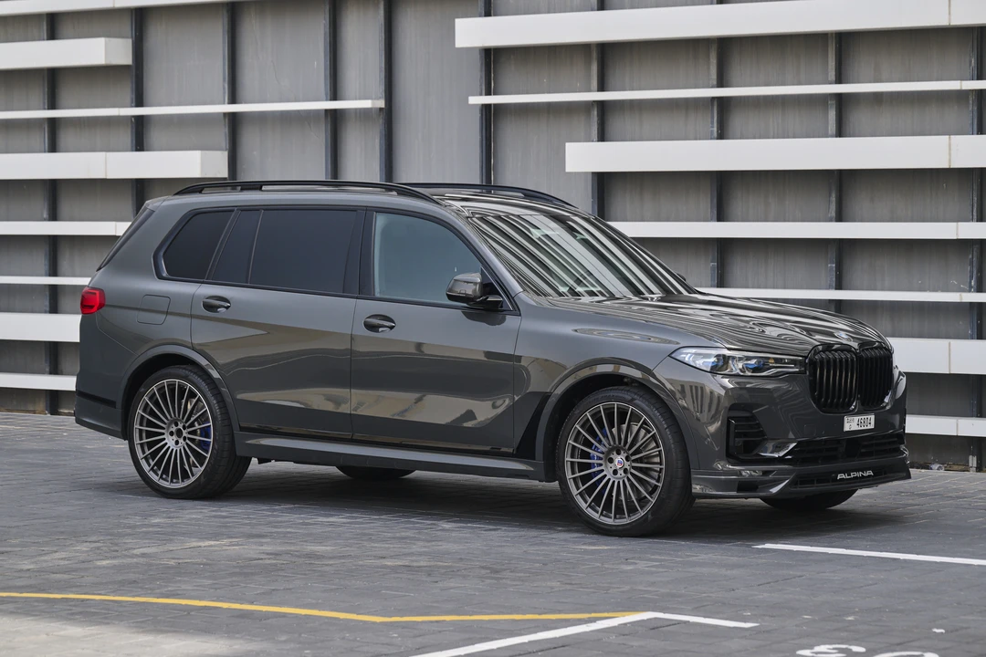 2022 BMW Alpina XB7 - Image 15 of 31