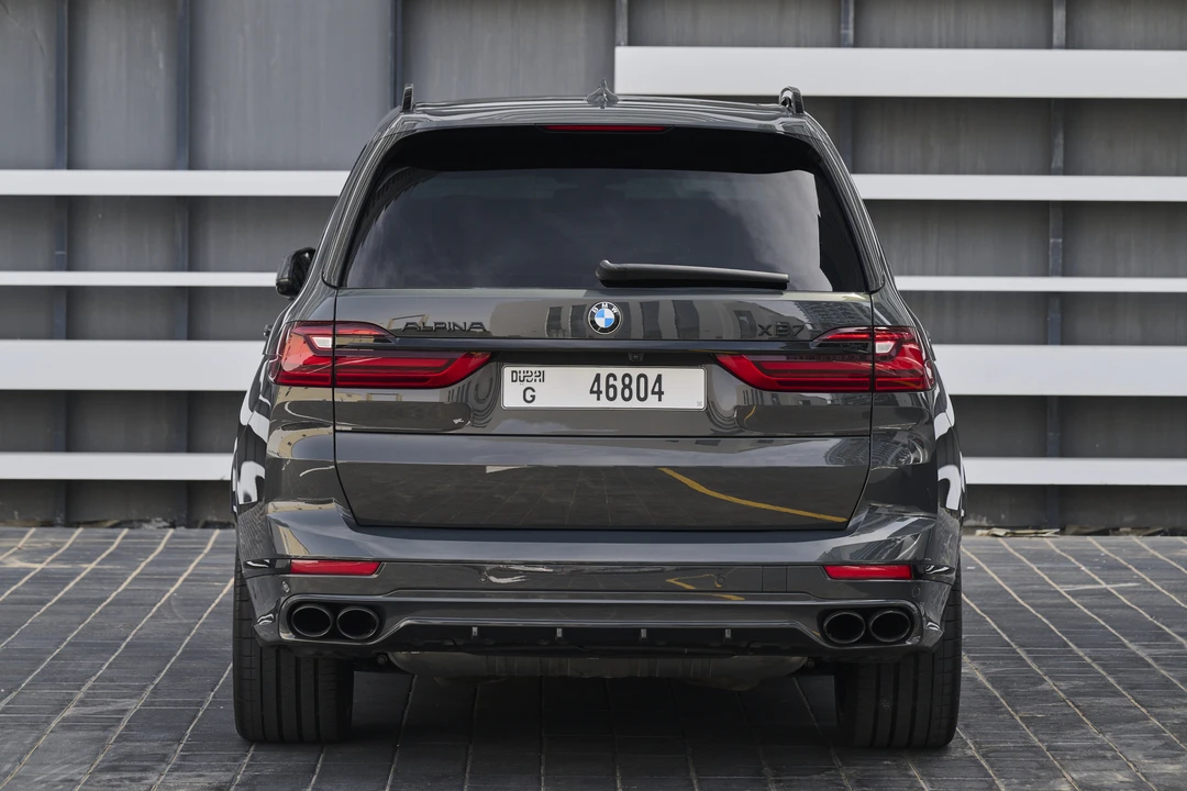 2022 BMW Alpina XB7 - Image 13 of 31