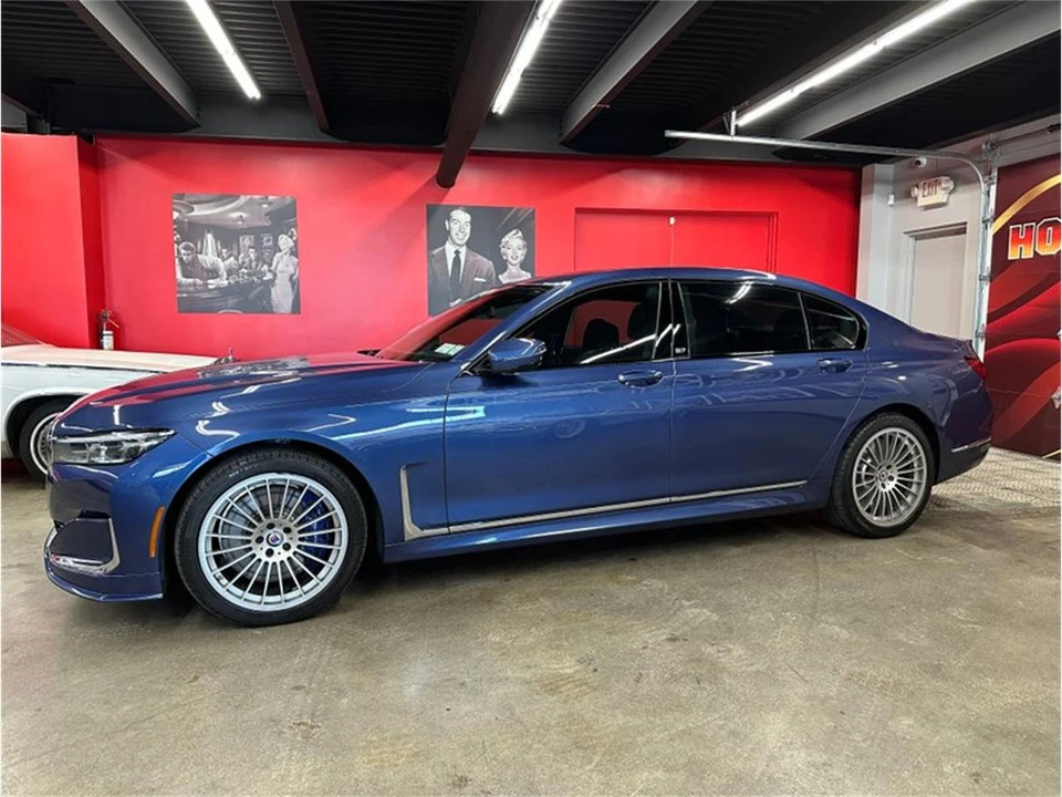2022 BMW Alpina - Image 3 of 31