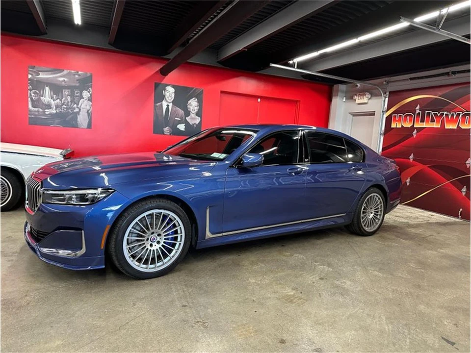 2022 BMW Alpina - Image 4 of 31