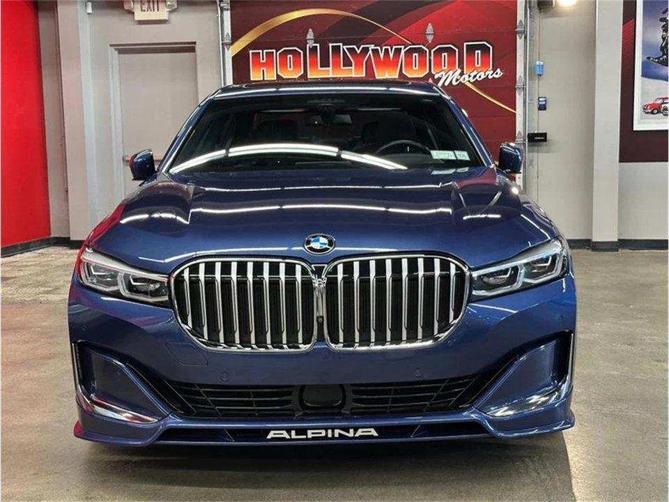 2022 BMW Alpina - Image 2 of 31