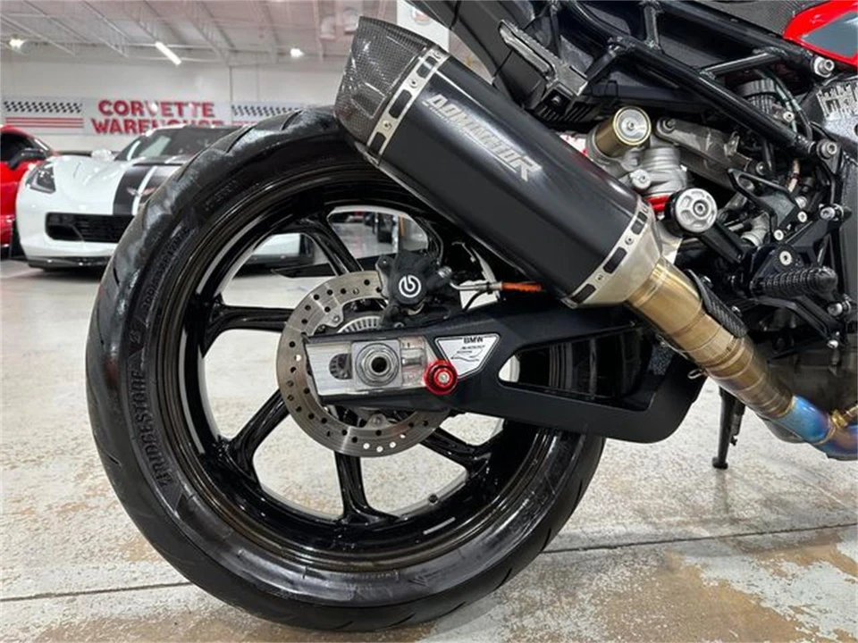 2022 BMW - Image 22 of 30