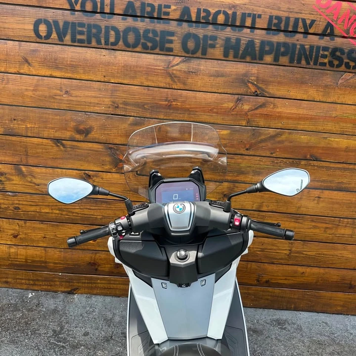 2022 BMW Motorcycles - Image 11 of 17