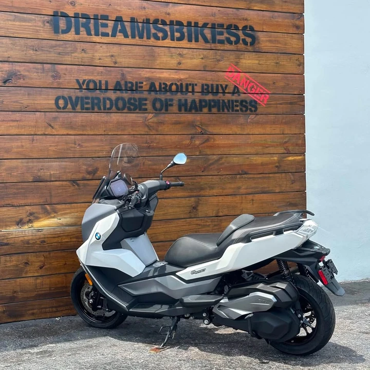 2022 BMW Motorcycles - Image 2 of 17