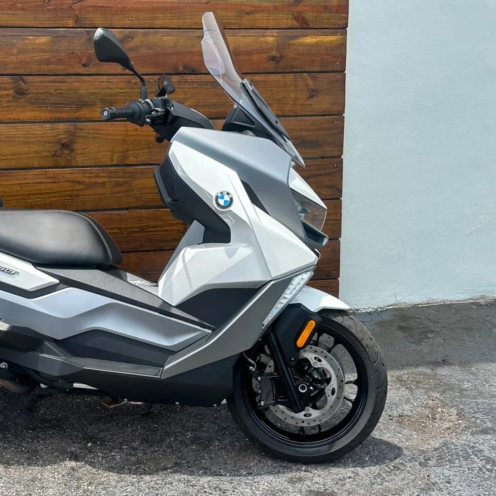 2022 BMW Motorcycles - Image 14 of 17