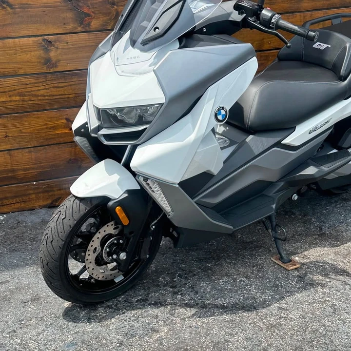 2022 BMW Motorcycles - Image 8 of 17