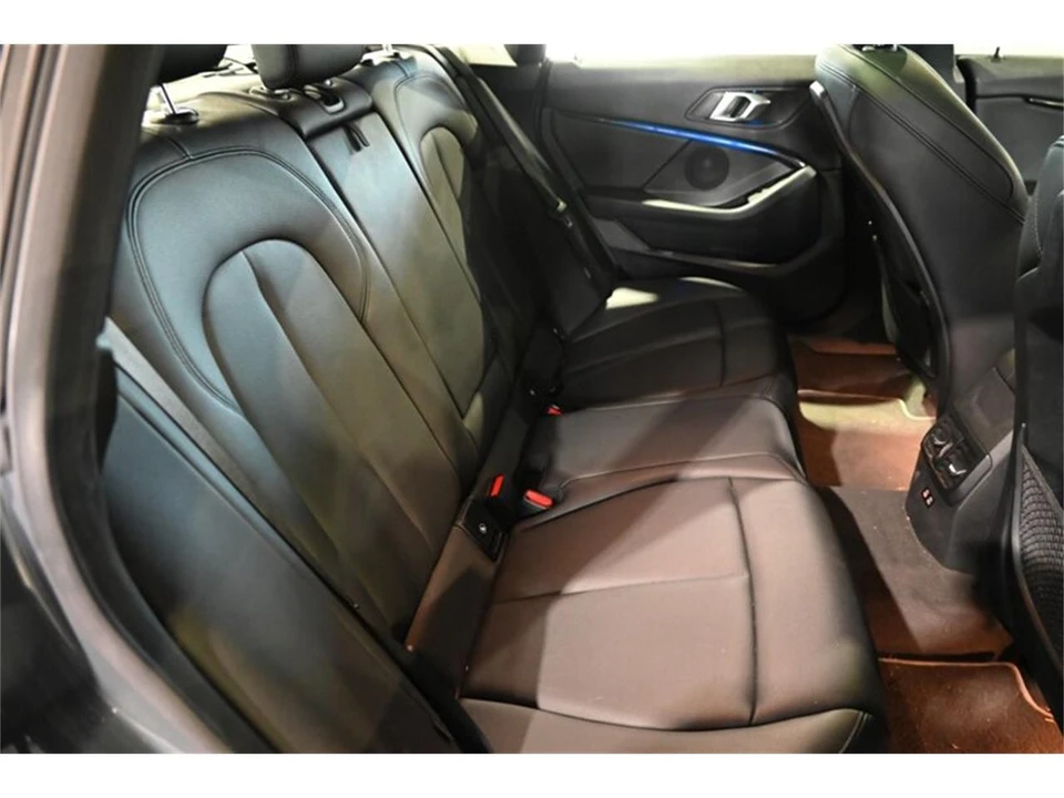 2022 BMW - Image 21 of 31