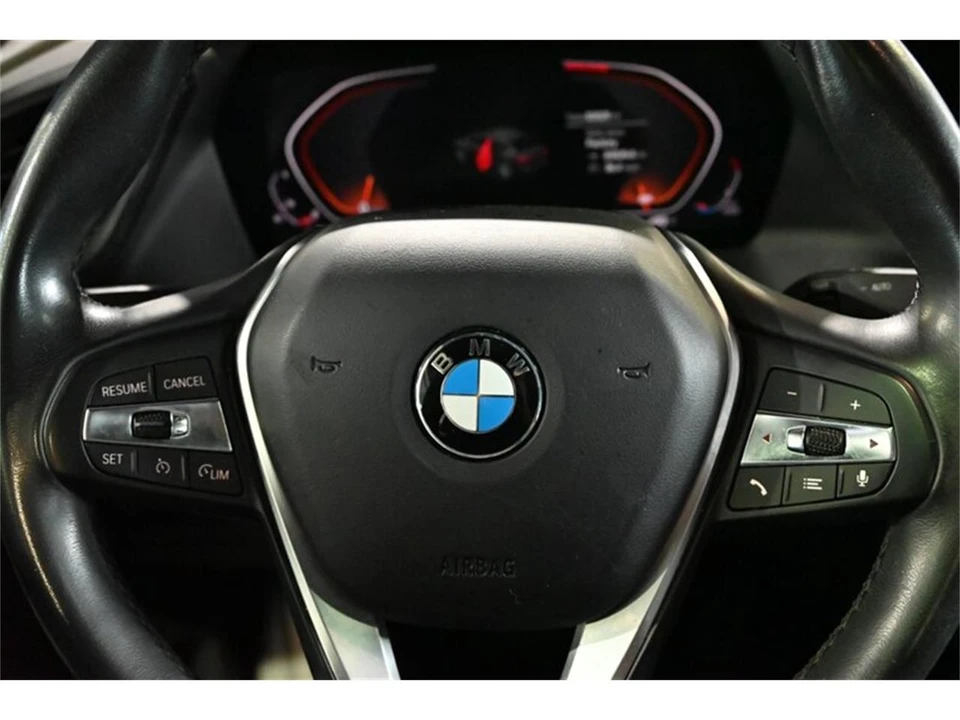 2022 BMW - Image 29 of 31