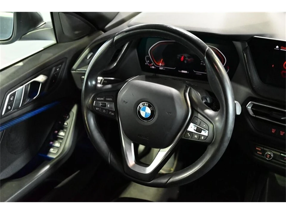 2022 BMW - Image 28 of 31