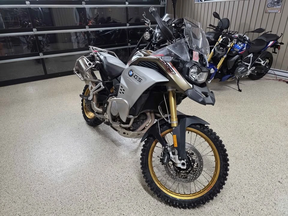 2022 BMW Motorcycles - Image 2 of 8