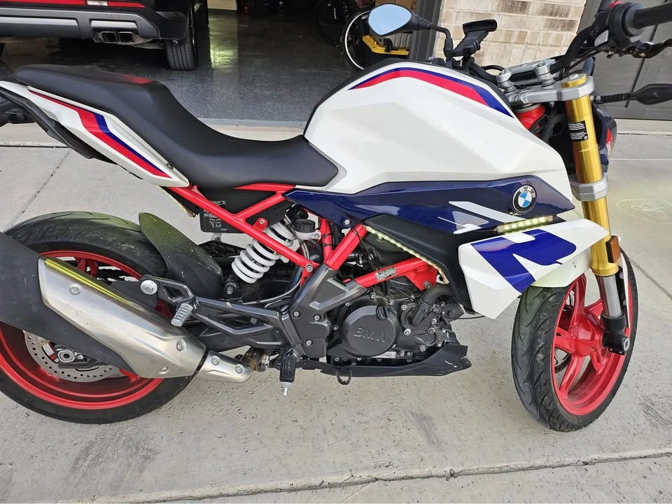 2022 BMW Motorcycles - Image 10 of 16