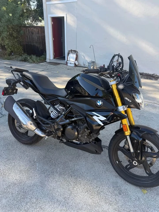 2022 BMW Motorcycles - Image 2 of 5