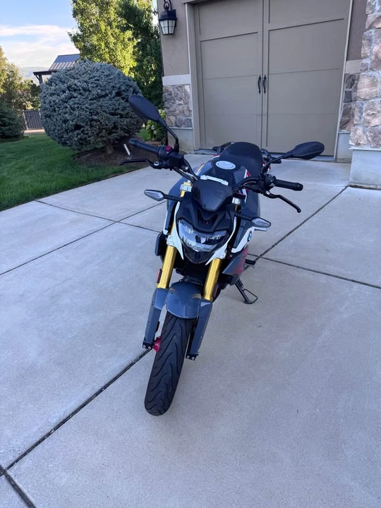 2022 BMW Motorcycles - Image 2 of 7