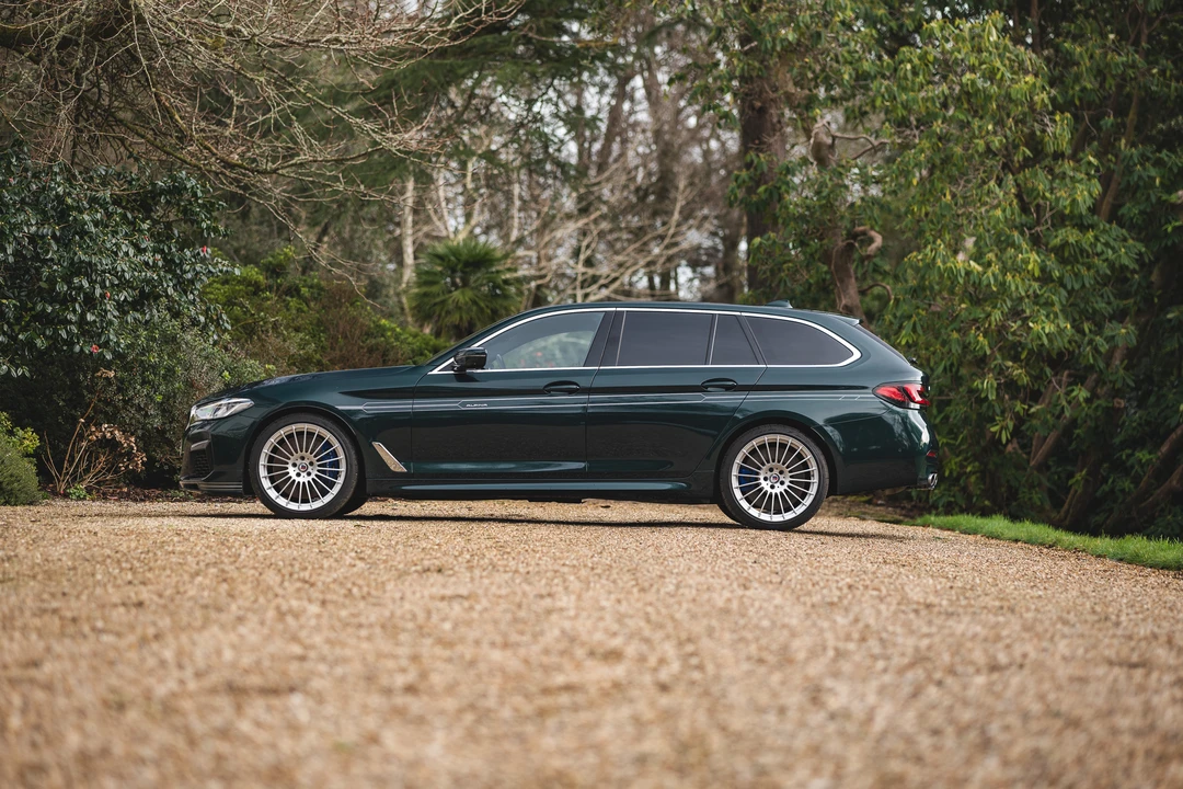2022 BMW Alpina B5 - Image 18 of 31