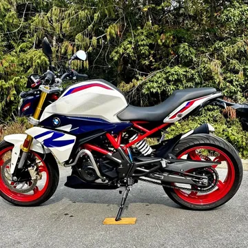 2022 BMW G310R