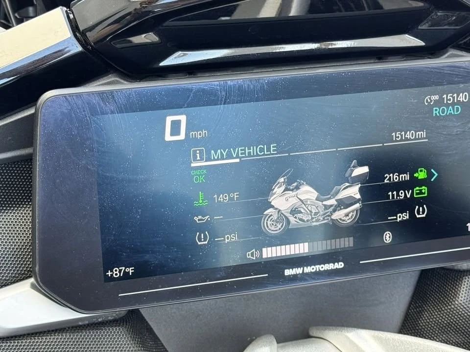 2022 BMW K1600 - Image 11 of 20