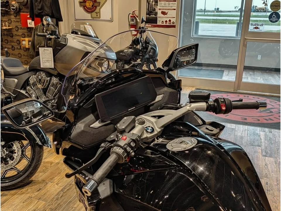 2022 BMW K1600 - Image 8 of 14