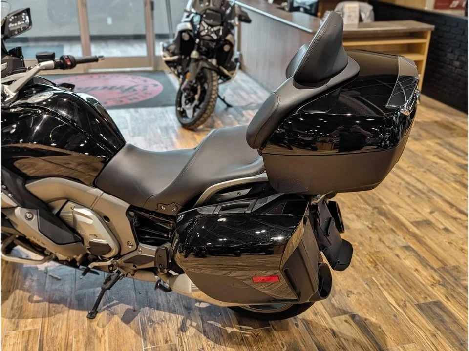 2022 BMW K1600 - Image 12 of 14