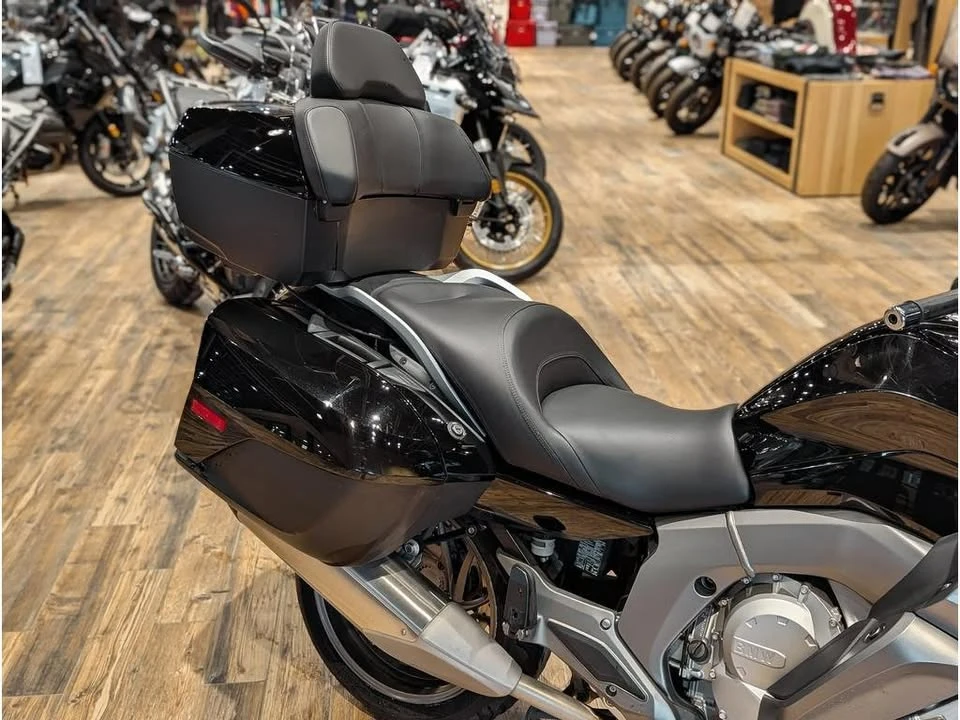 2022 BMW K1600 - Image 10 of 14