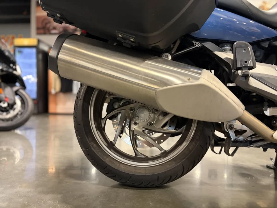 2022 BMW K1600 - Image 7 of 20