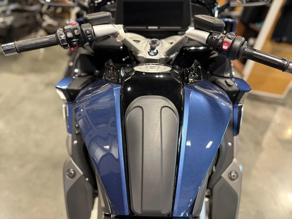 2022 BMW K1600 - Image 12 of 20