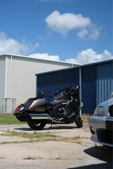 2022 BMW K1600 - Image 3 of 4