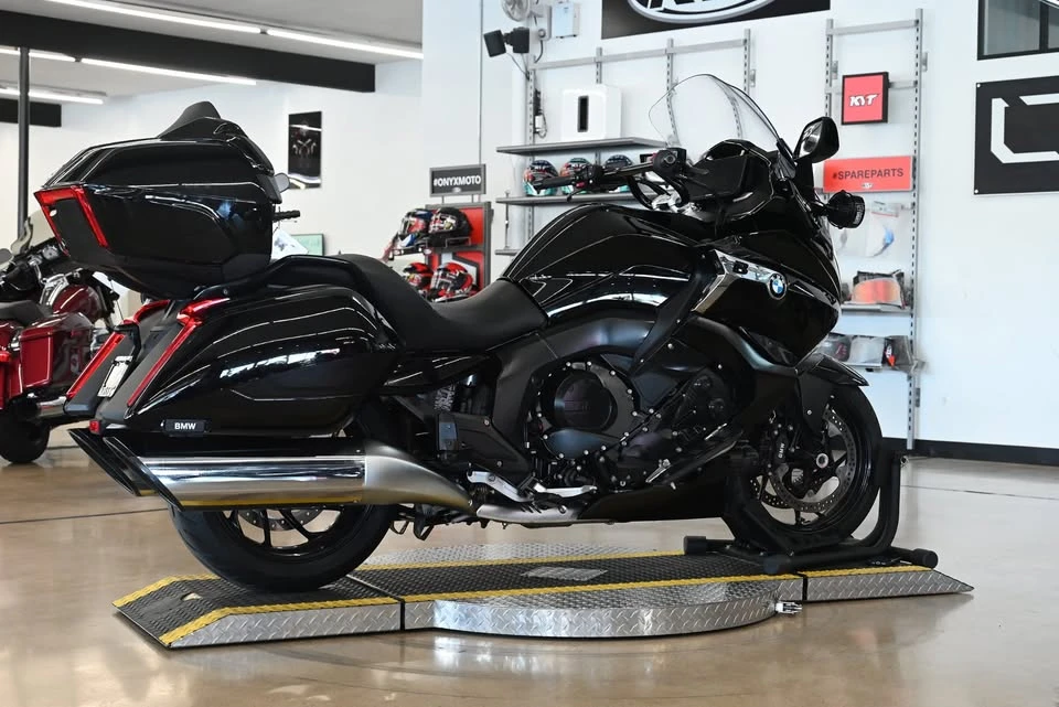 2022 BMW K1600 - Image 14 of 20