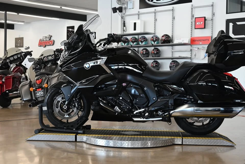 2022 BMW K1600 - Image 9 of 20