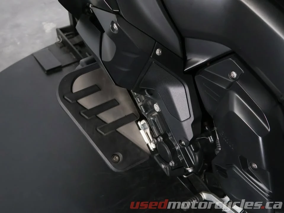 2022 BMW K1600 - Image 16 of 20