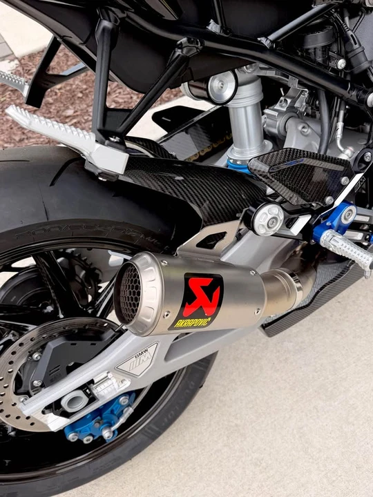 2022 BMW M1000 - Image 13 of 20