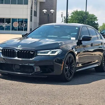 2022 BMW M5 AWD