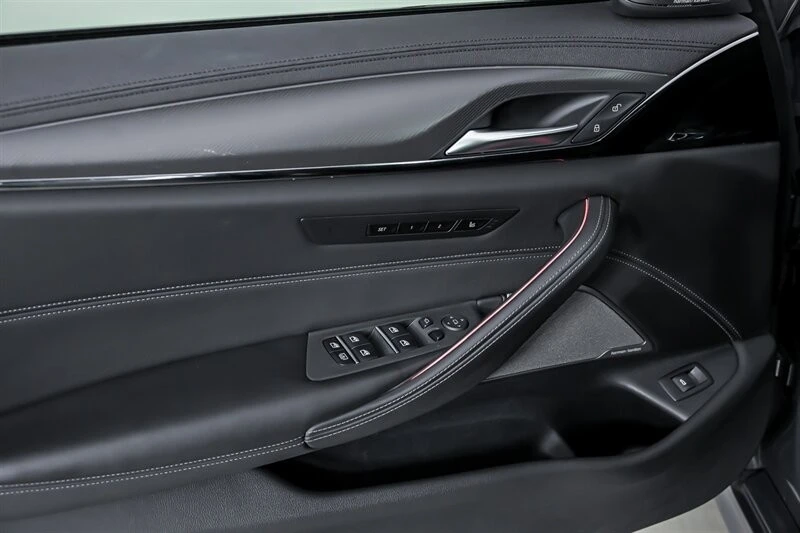 2022 BMW F90 M5 - Image 17 of 21