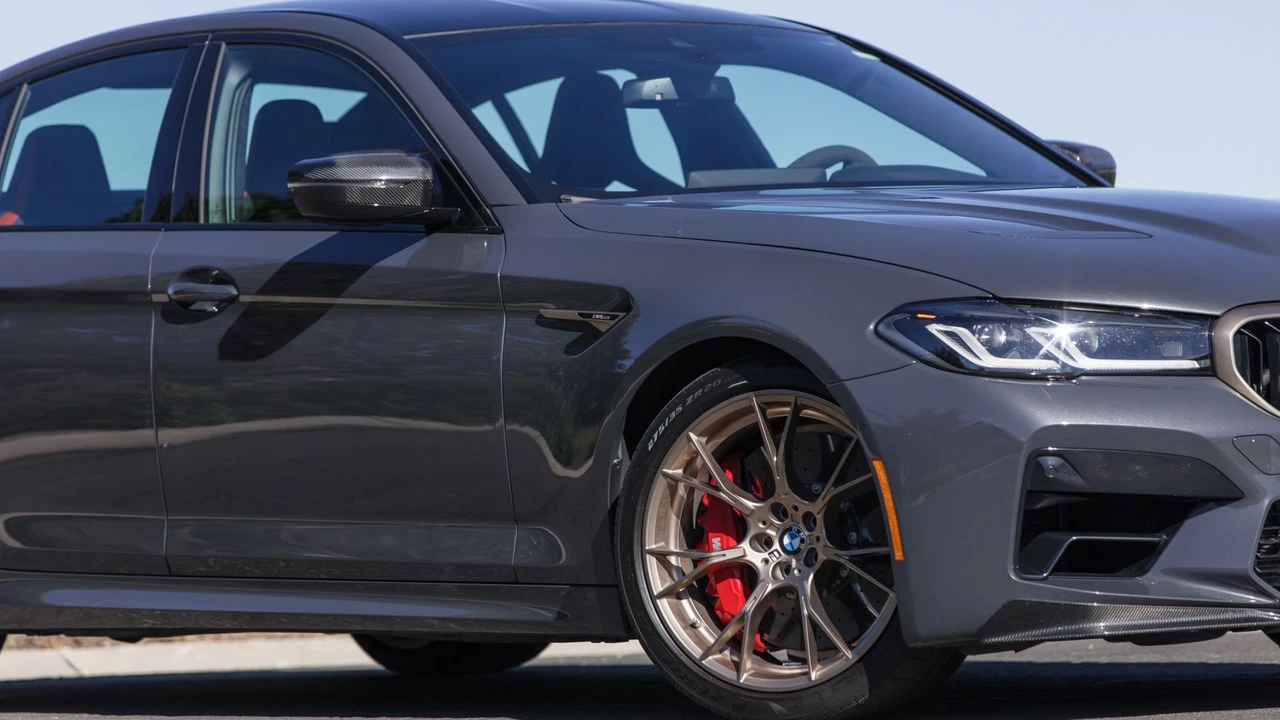 2022 BMW F90 M5 - Image 25 of 31