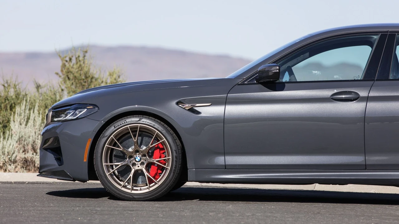 2022 BMW F90 M5 - Image 27 of 31