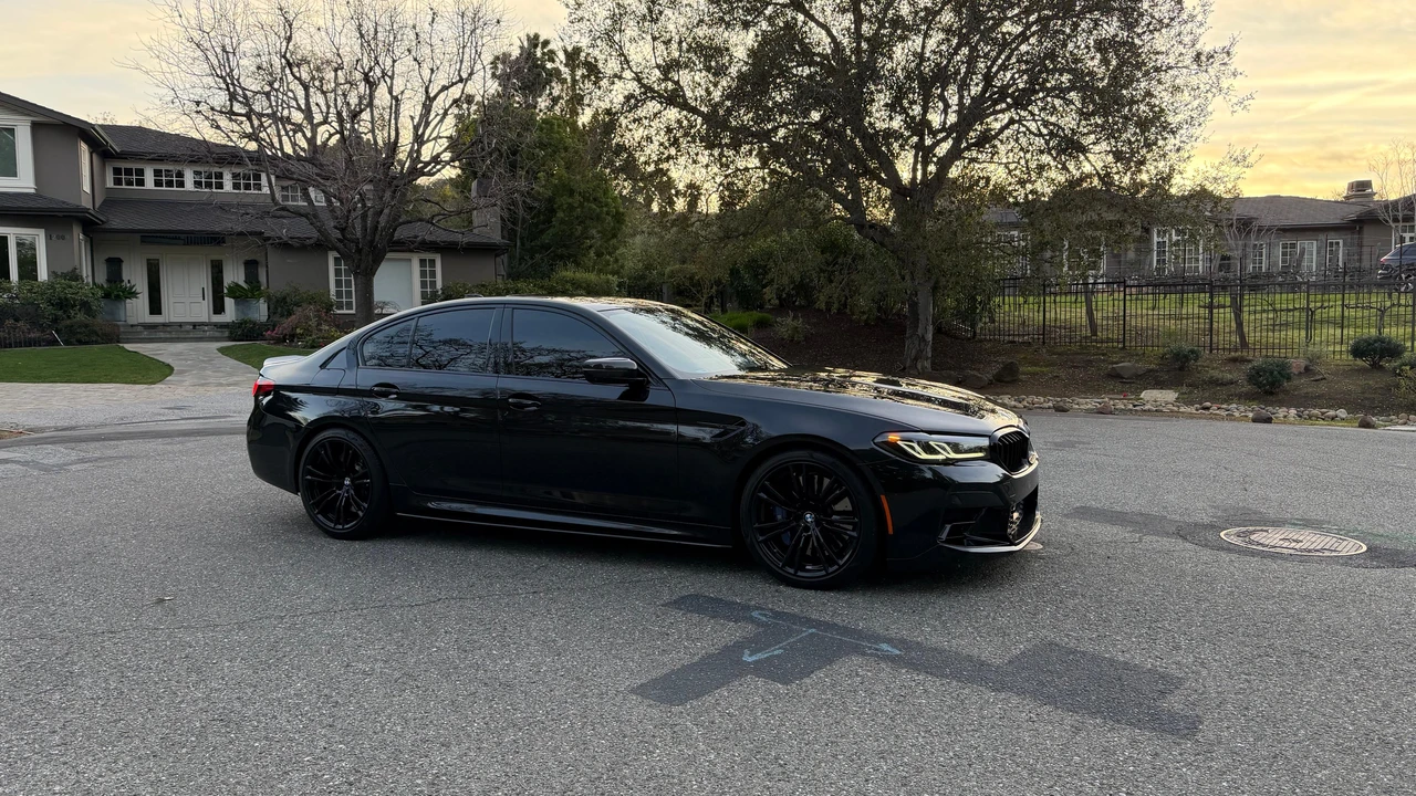 2022 BMW F90 M5 - Image 28 of 31