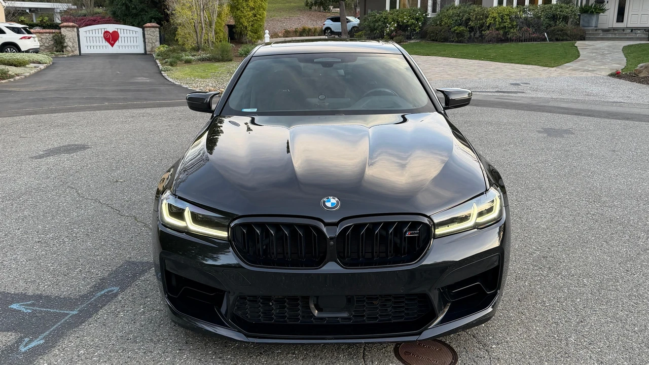 2022 BMW F90 M5 - Image 9 of 31