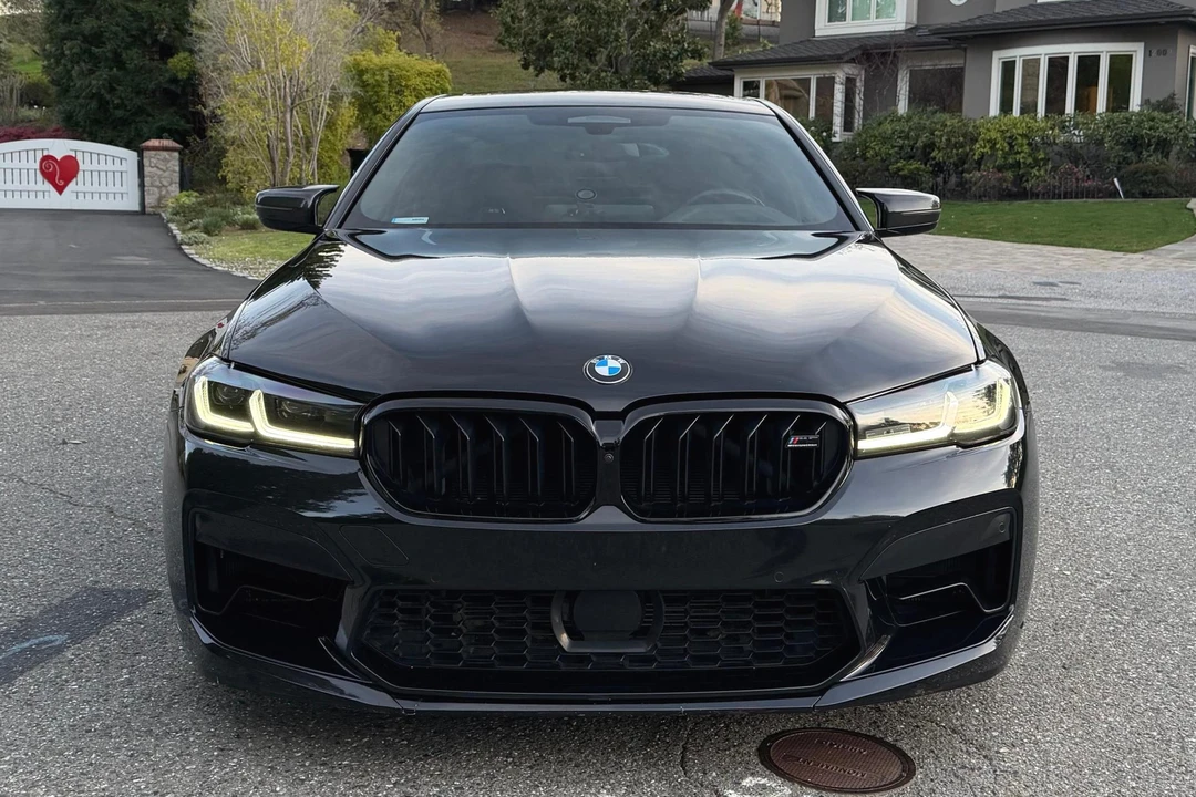 2022 BMW F90 M5 - Image 2 of 31