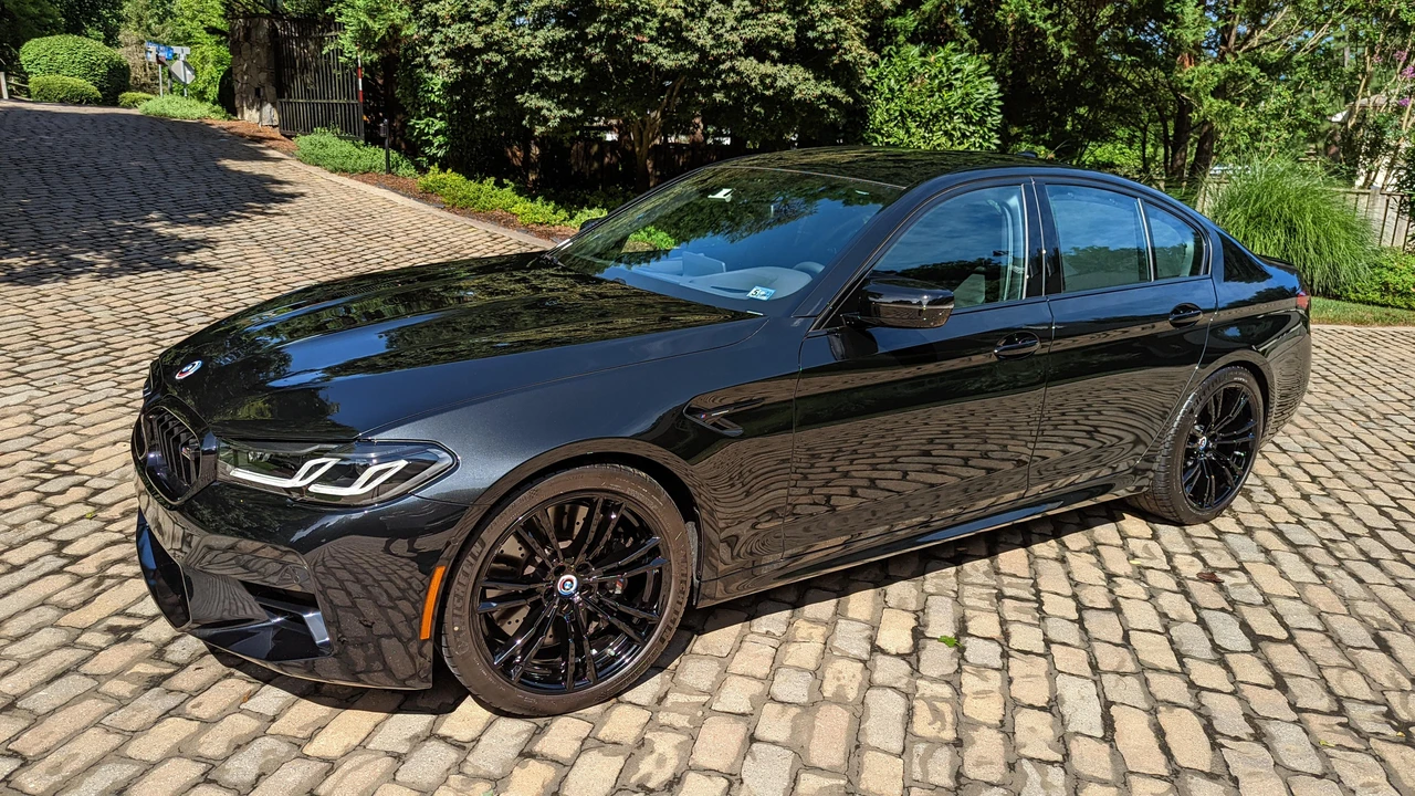 2022 BMW F90 M5 - Image 11 of 31