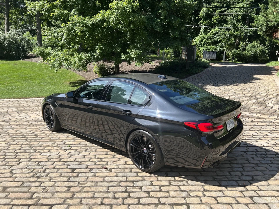 2022 BMW F90 M5 - Image 17 of 31
