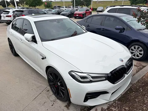 2022 BMW M5