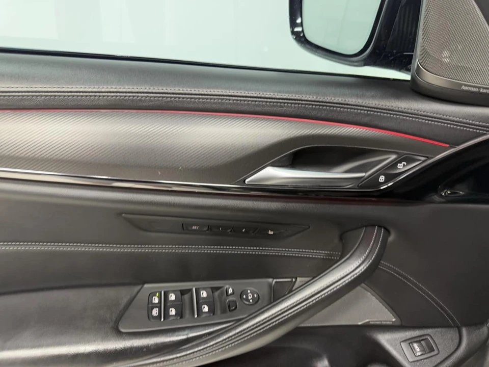2022 BMW F90 M5 - Image 9 of 31
