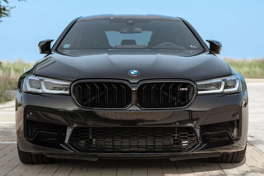 2022 BMW F90 M5 - Image 2 of 31