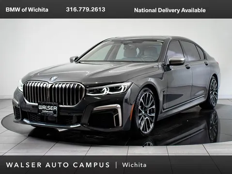 2022 BMW M760i xDrive
