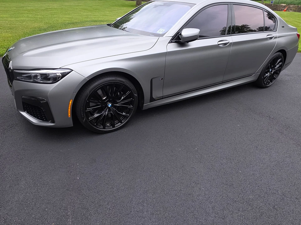 2022 BMW G11/G12 750i & M760i Sedan - Image 13 of 31
